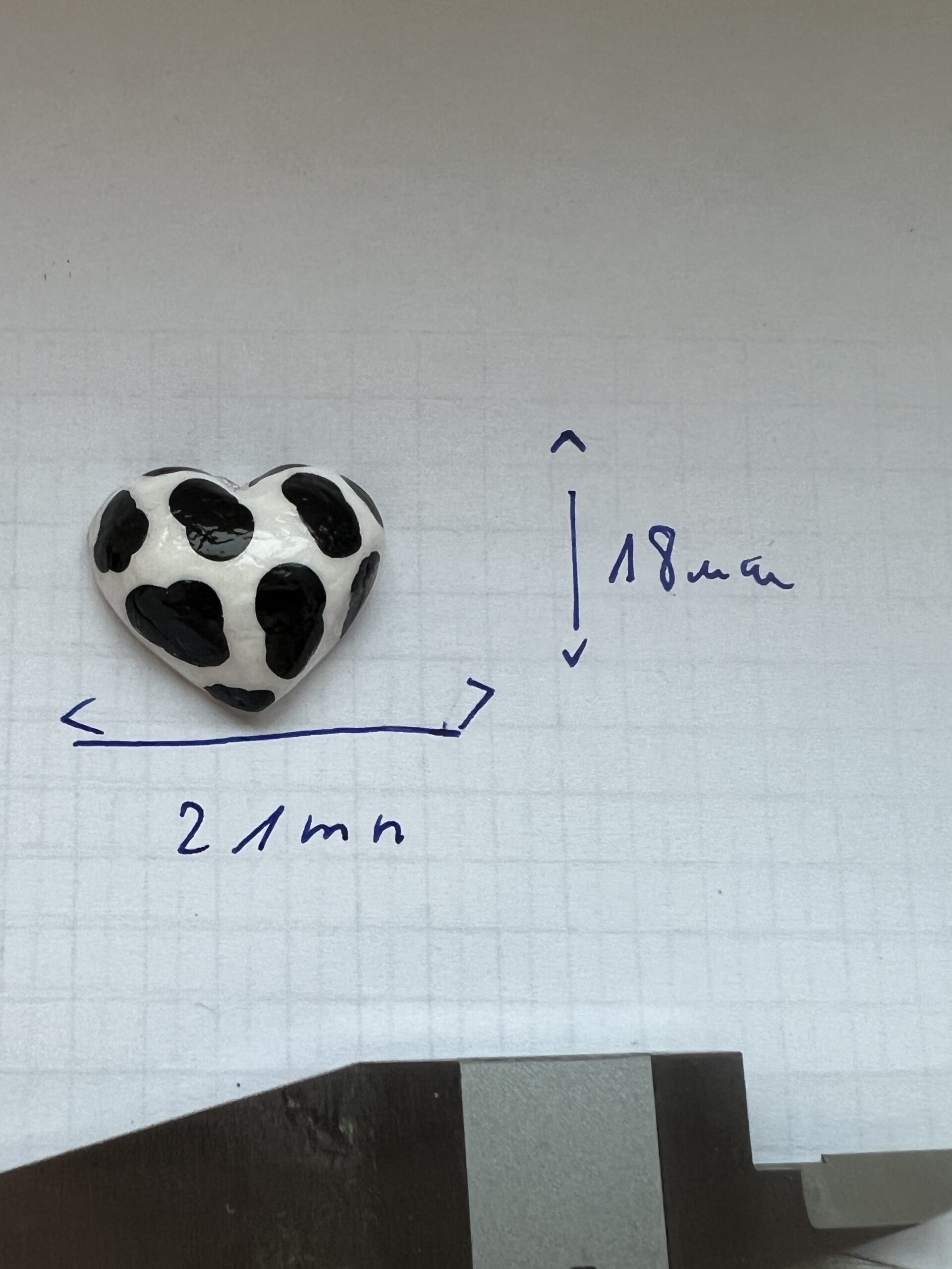 KOLCZYKI KRÓWKI - obrazek 2